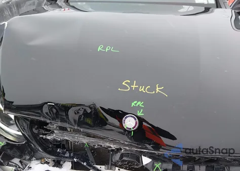 2017 Mercedes-Benz Glc 300 4Matic z USA, uszkodzony, nr VIN WDC0G4KB6HF235104